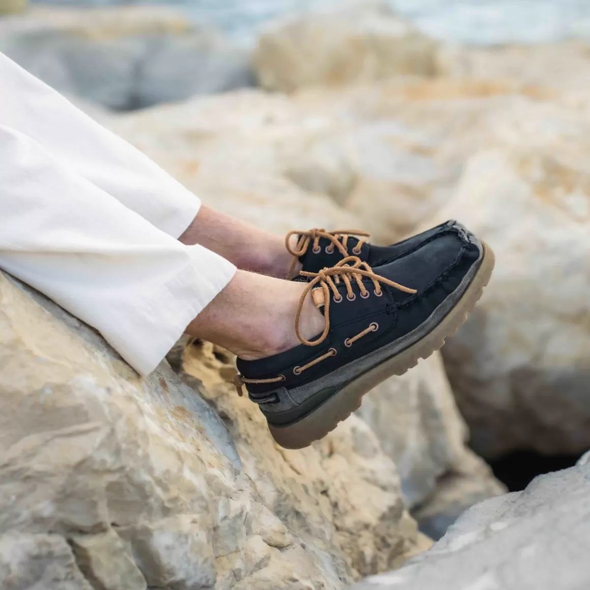 Men Satorisan Moccasins-Earth Premium